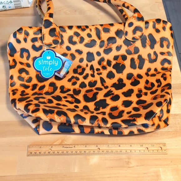 Simply Tote by Simply Southern - Picture 3 of 7
